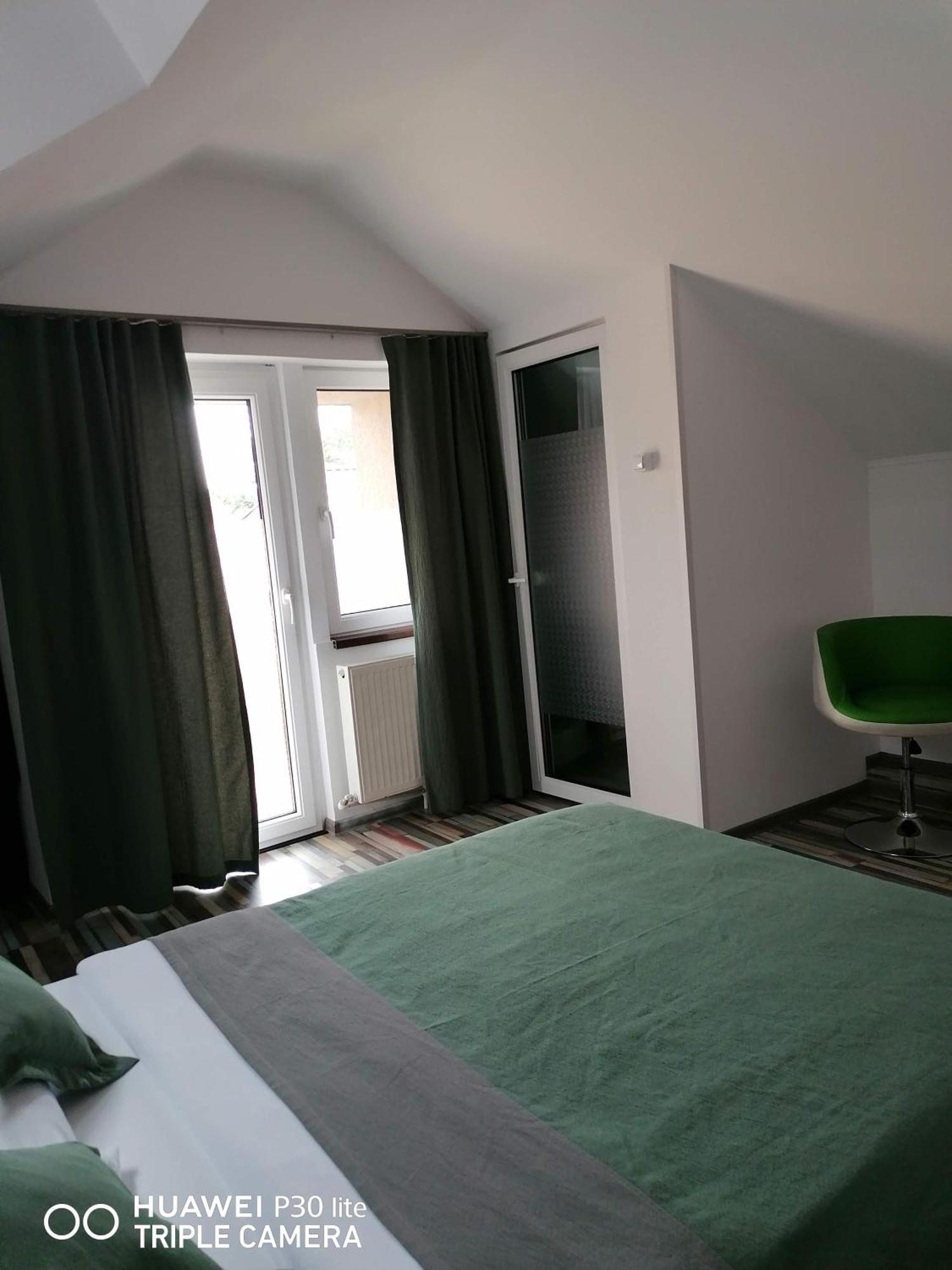 Rasnov Retreat Hotel Eksteriør billede